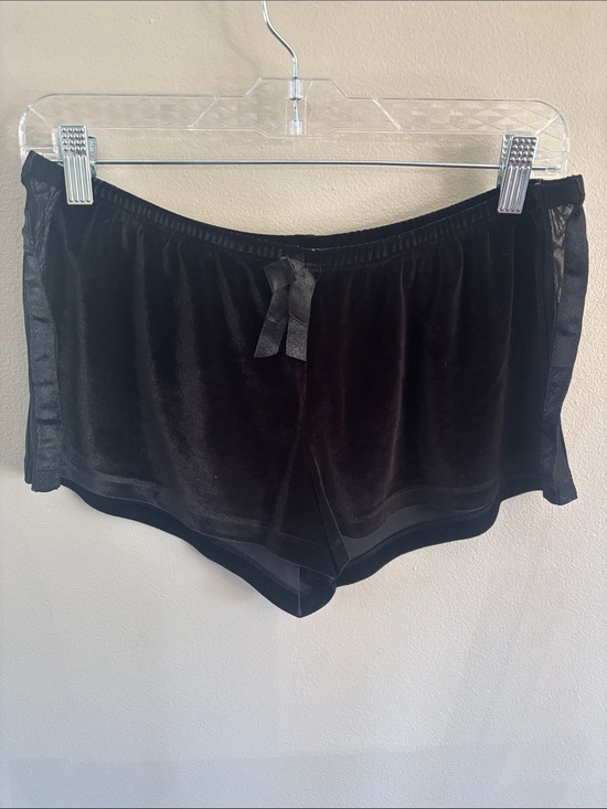 Other - L Bisou Bisou velvet type pj shorts